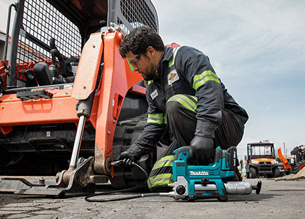 Makita 18V LXT Grease Gun (XPG01) Testimonial